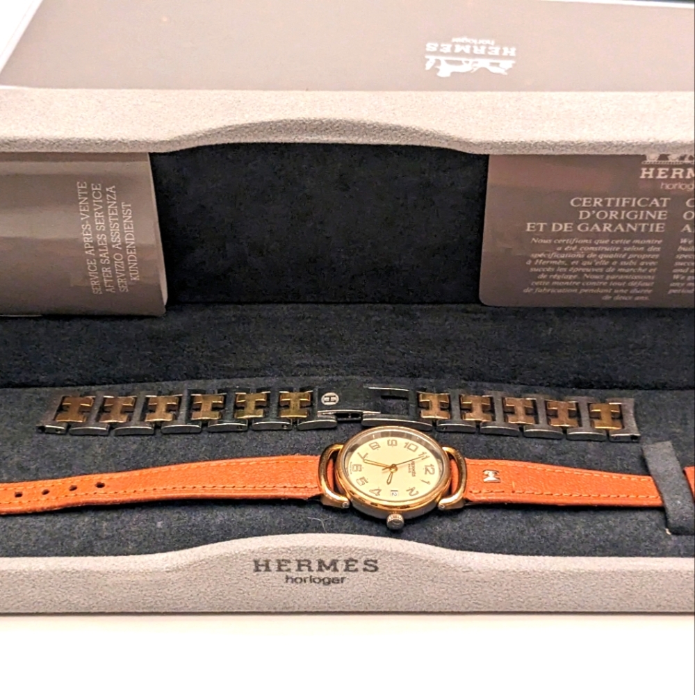 Vintage Hermes watch 2 straps box and cards